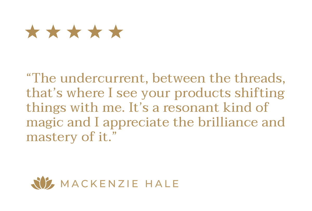 Customer review with five gold stars praising the mastery of Elaa products